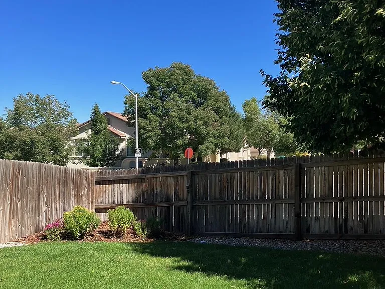 2726 Lear Dr — Photo 7