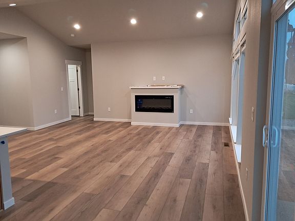 4th image of 19593 E Cecilia Ln