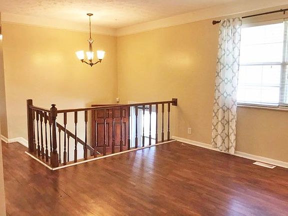 2nd image of 2071 Butlersbridge Ct