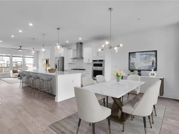 545 Whitlox Rd NW, Atlanta, GA 30318