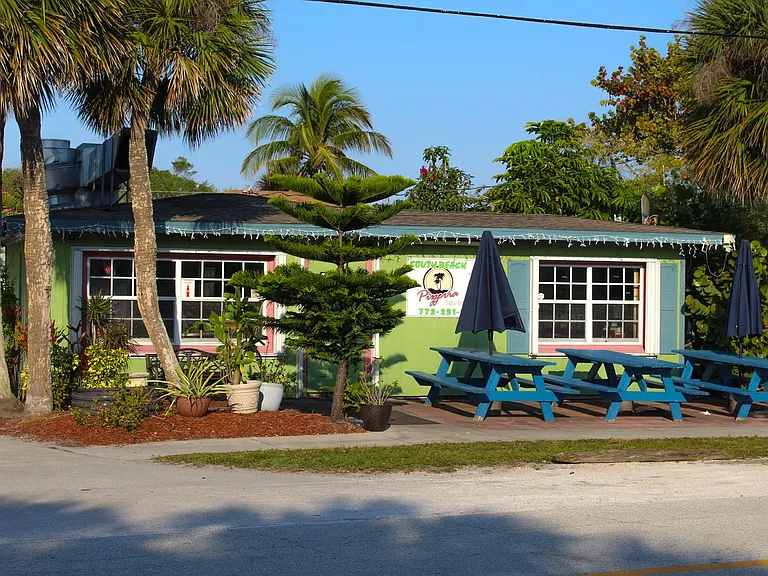 1616 Ocean Dr #104 — Photo 20