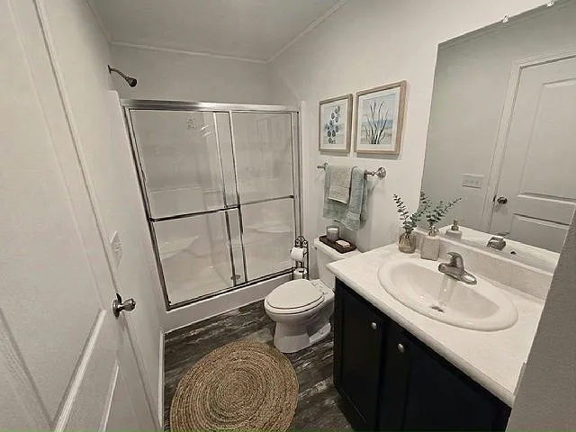 314 Oak Ln #104 — Photo 5