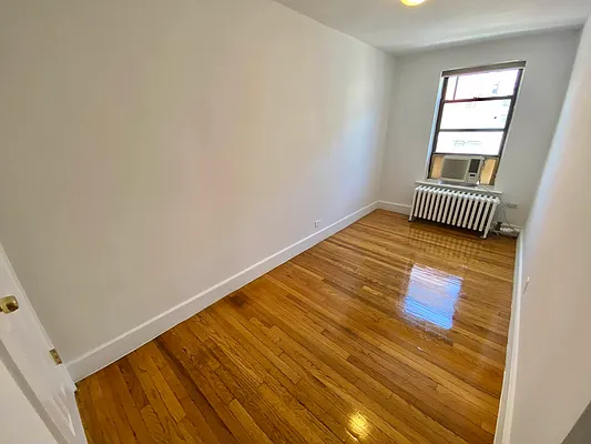 Rented by J PRESTON AND ASSOCIATES INC | media 13