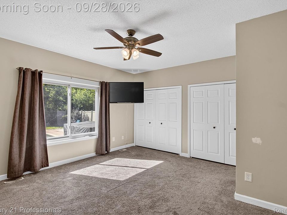 44409 James Ct, photo 19