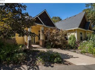 11500 Johns Landing Rd, Carlton, OR 97111