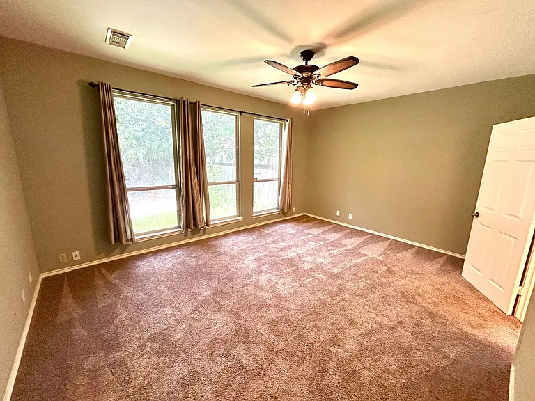 8807 Brae Ridge Dr — Photo 11