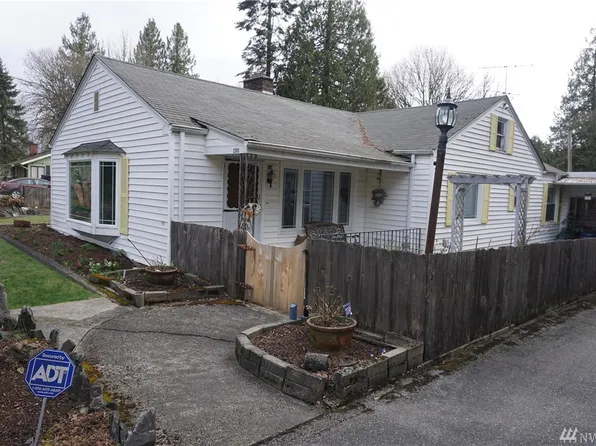 2911 108th Ave E, Edgewood, WA 98372