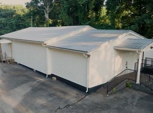 9125 S Highway 127, Jamestown, KY 42629