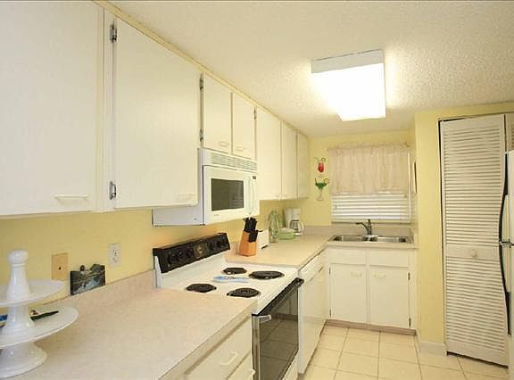 3rd image of 2390 Ocean Shore Blvd APT 303