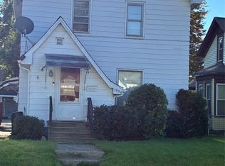 1906 Market St, Erie, PA 16510