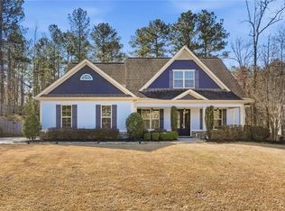 135 Discovery Lake Dr, Fayetteville, GA 30215