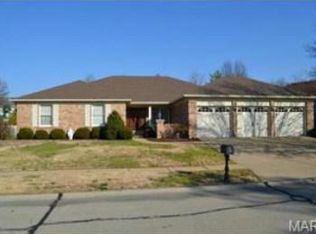 3051 Flametree Dr, Saint Louis, MO