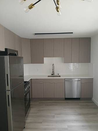 1st image of 544 N Hayworth Ave APT 6