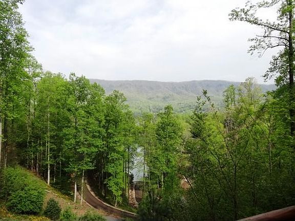 2nd image of 432 Misty Hollow Dr