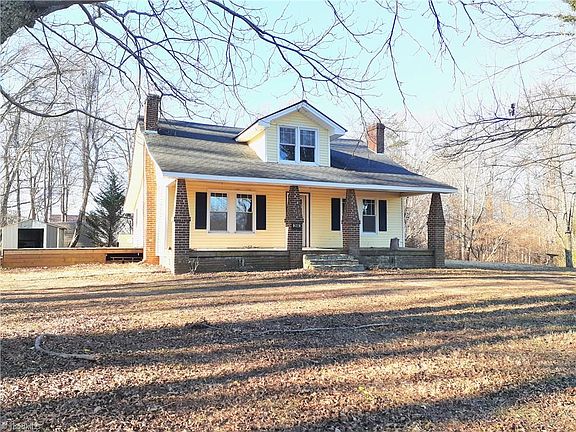 2nd image of 2444 N Stokes School Rd