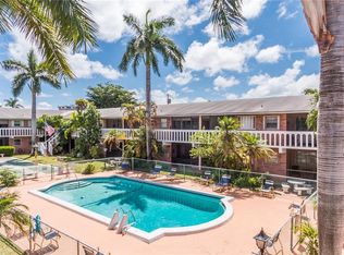 160 NE 8th Ave APT 3A, Hallandale Beach, FL 33009