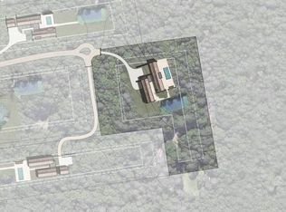 91 Castle Hill Ct, Southampton, NY 11968