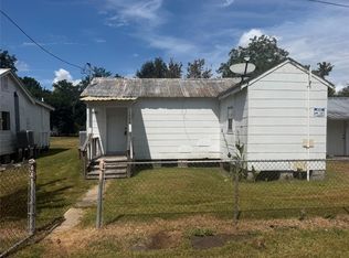 1506 W Talmadge St, Alvin, TX 77511