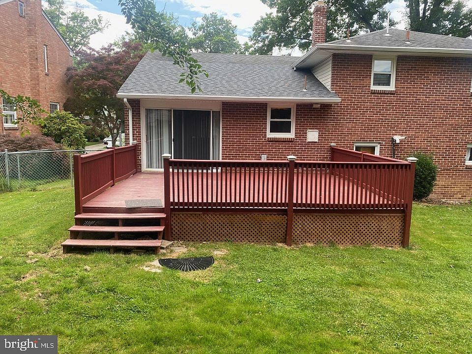 2nd image of 23 Hillcroft Rd