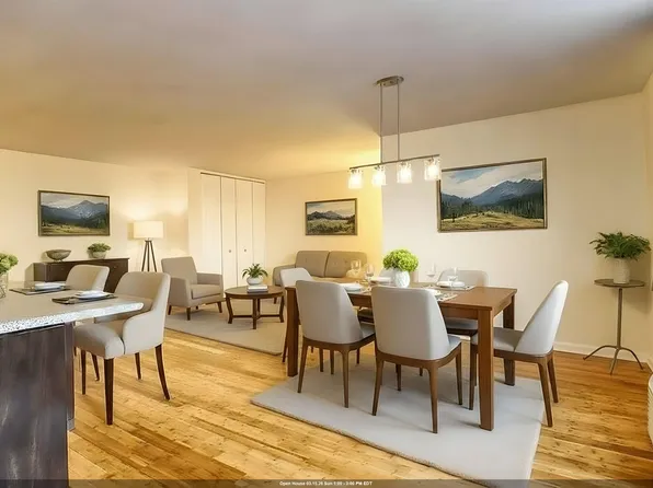 100 Manhattan Avenue image 1 of 20