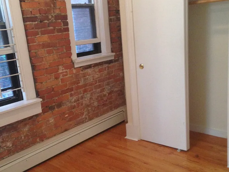 11 Aberdeen St #2A — Photo 5