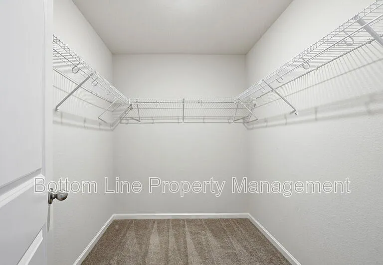608 Frosty Way — Photo 37