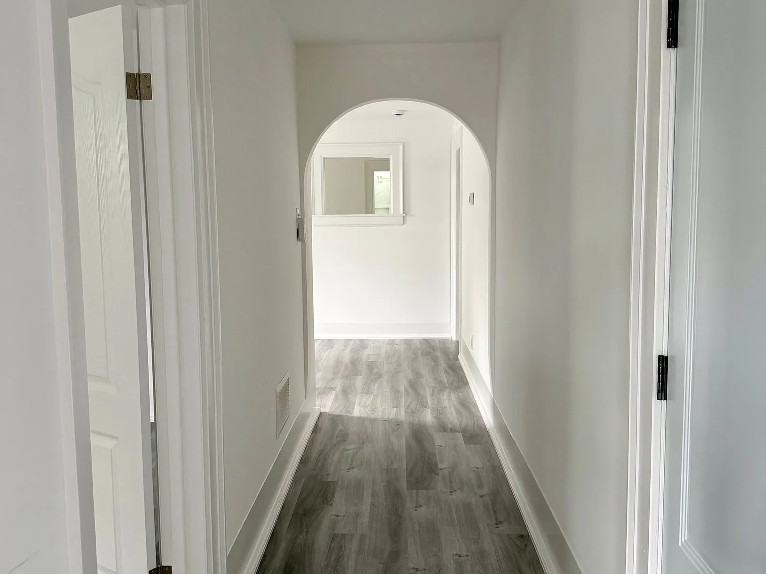 2 bed, $2,100 — Photo 3