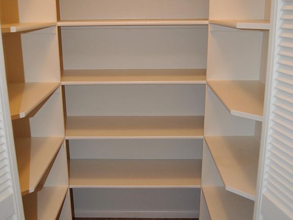 5th image of 1780 Balboa Dr APT E