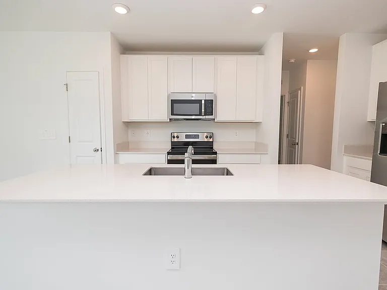 2165 Aquifer Ln — Photo 5