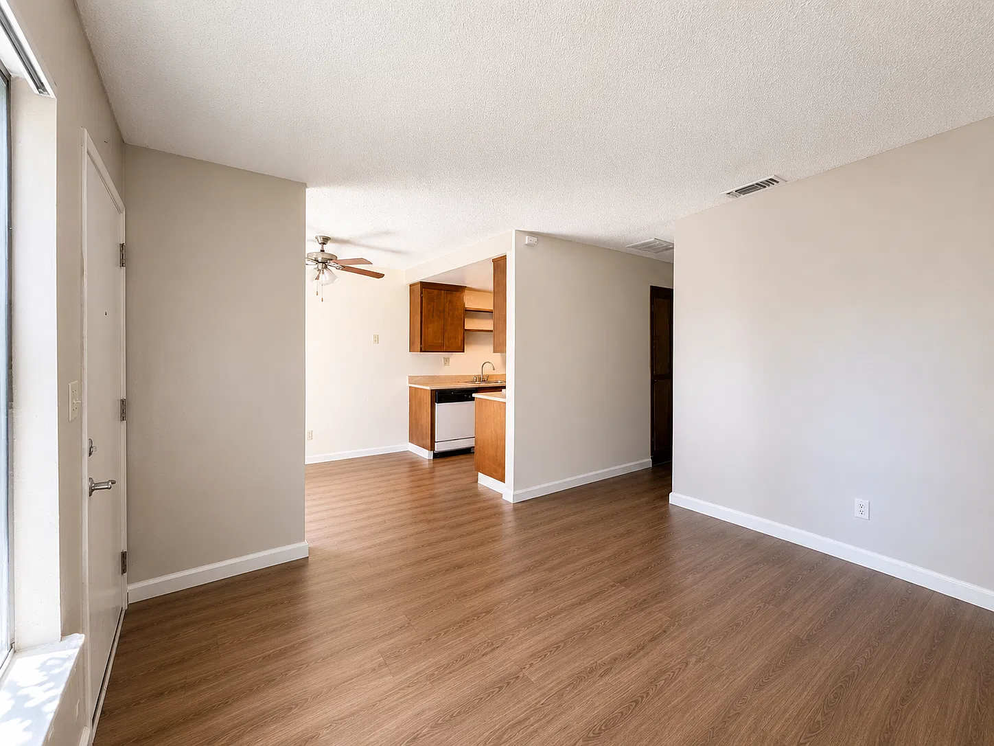 1 bed, 630 sqft, $1,450 — Photo 3