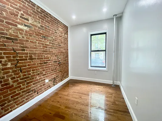 Rented by Compass | media 6