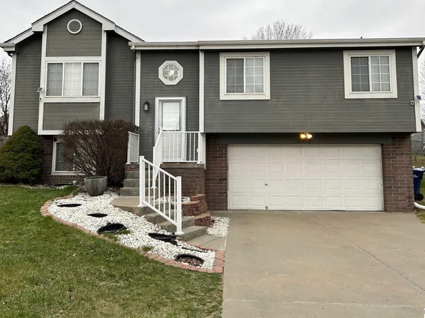 10610 S 17th St, Bellevue, NE 68123