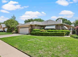 2211 Marvin Gardens St, Arlington, TX 76011