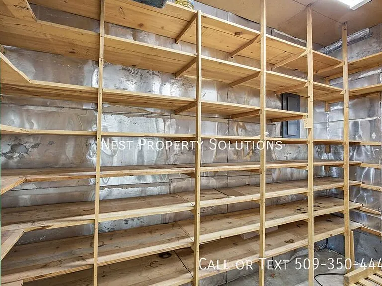 171 G St SE — Photo 25