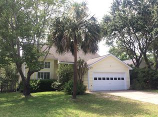 1415 School House Rd, Mount Pleasant, SC 29464