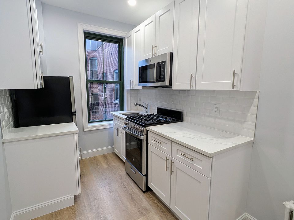 1st image of 516 E 79th St APT 6D