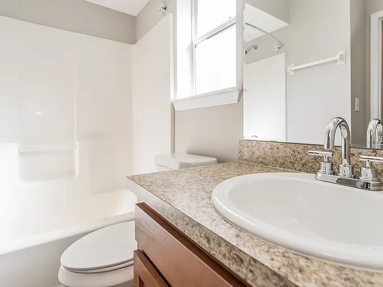 338 Wildberry Ct — Photo 12