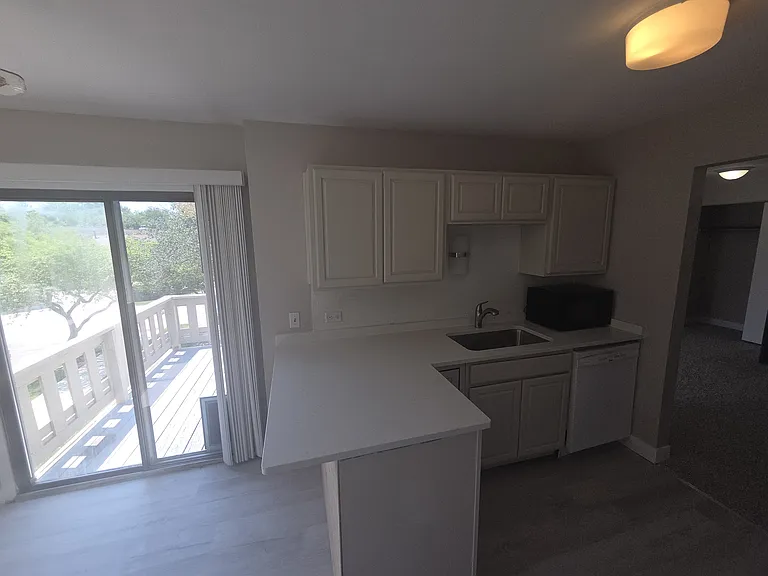 299 Pembridge Ln #D2 — Photo 5