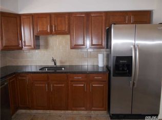 1055 North Broadway, Massapequa, NY 11758