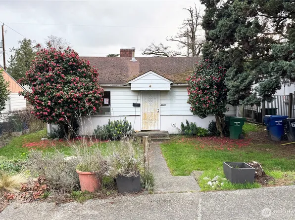 8132 13th Avenue SW, Seattle, WA 98106