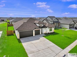 515 Oriole Dr, Los Fresnos, TX 78566