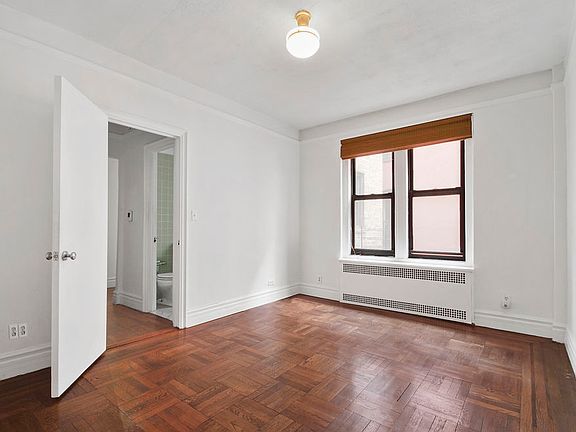 4th image of 127-131 W 89th St #36