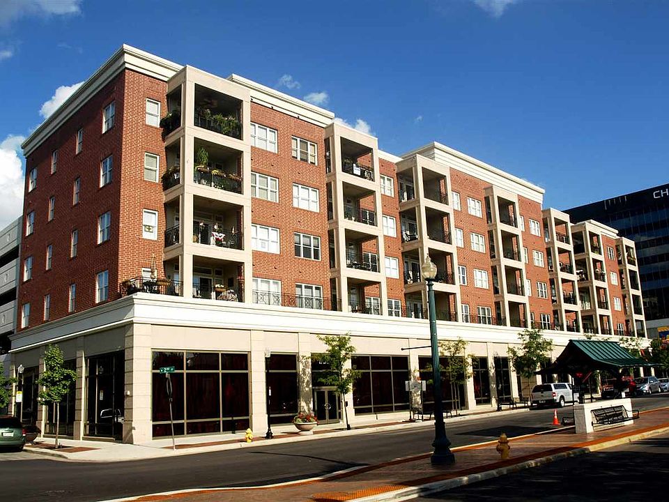 1st image of 225 N 2nd St Unit 4-I
