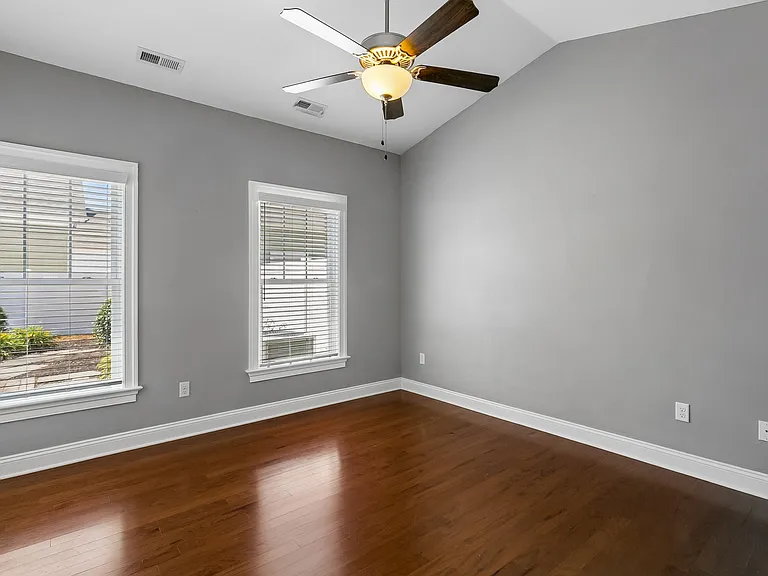 6905 Colemans Crossing Ave — Photo 15
