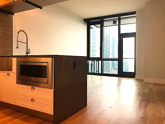 Rented by Rentopia | media 100