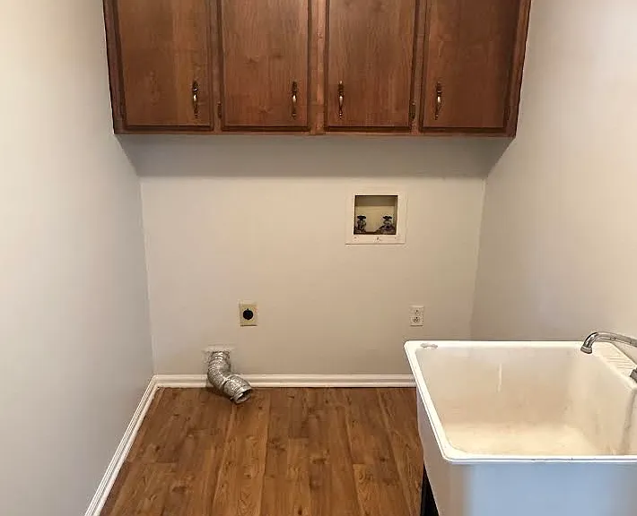 8422 Wonderwood Ln — Photo 18