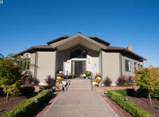 19875 NW Logie Trail Rd, Portland, OR 97231