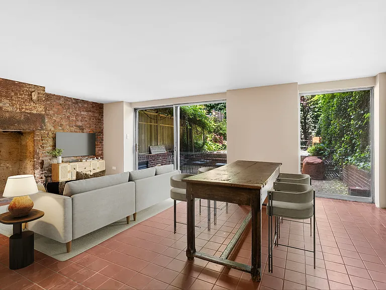 71 Horatio St #1 — Photo 9