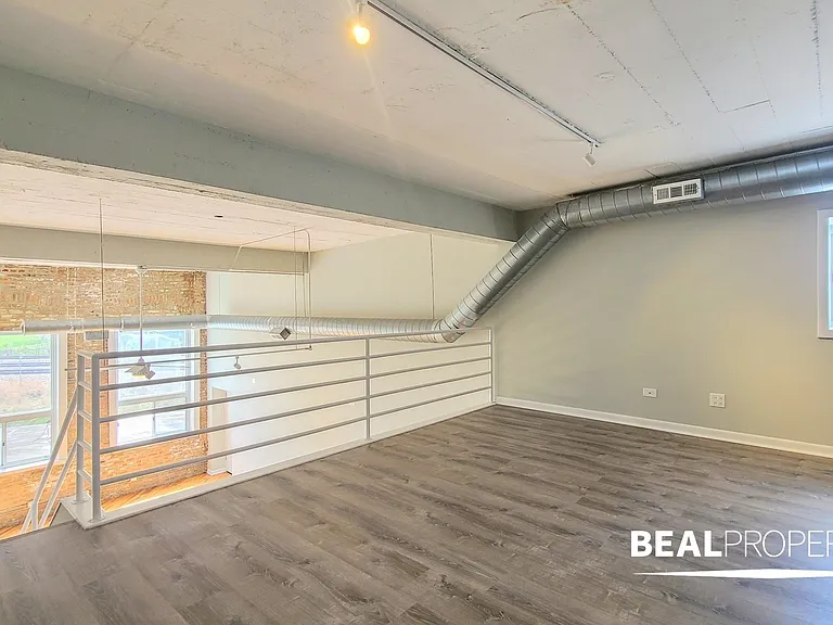 2320 N Damen Ave #2D — Photo 20
