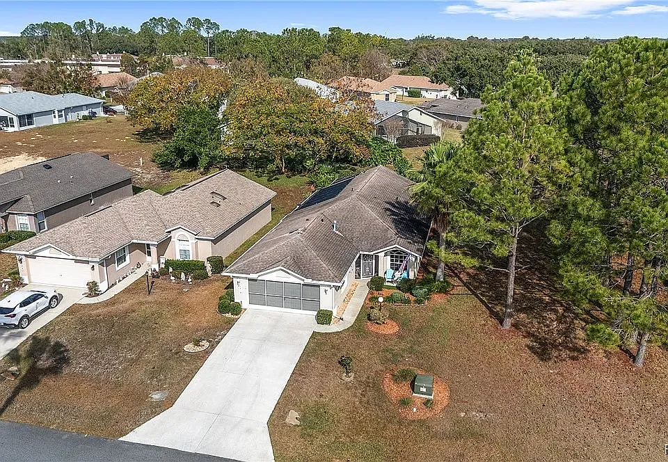 3 bed, 1651 sqft, $2,181 — Photo 2